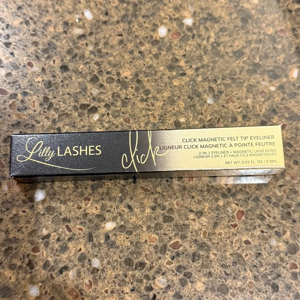 Lilly Lashes CLICK Magnetic Eyeliner in Ultra Black